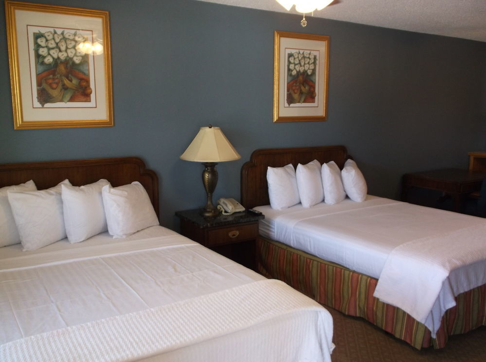 Four Horseman Travel Lodge Pilot Point Eksteriør bilde
